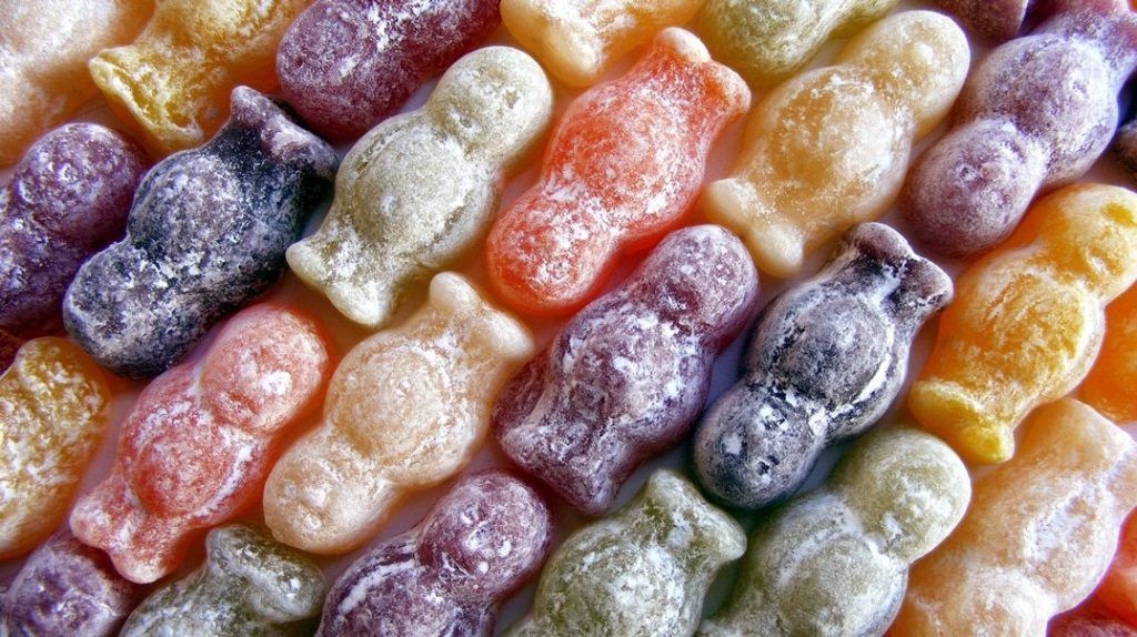 The Top 10 best snacks for your motorcycle backpack F7