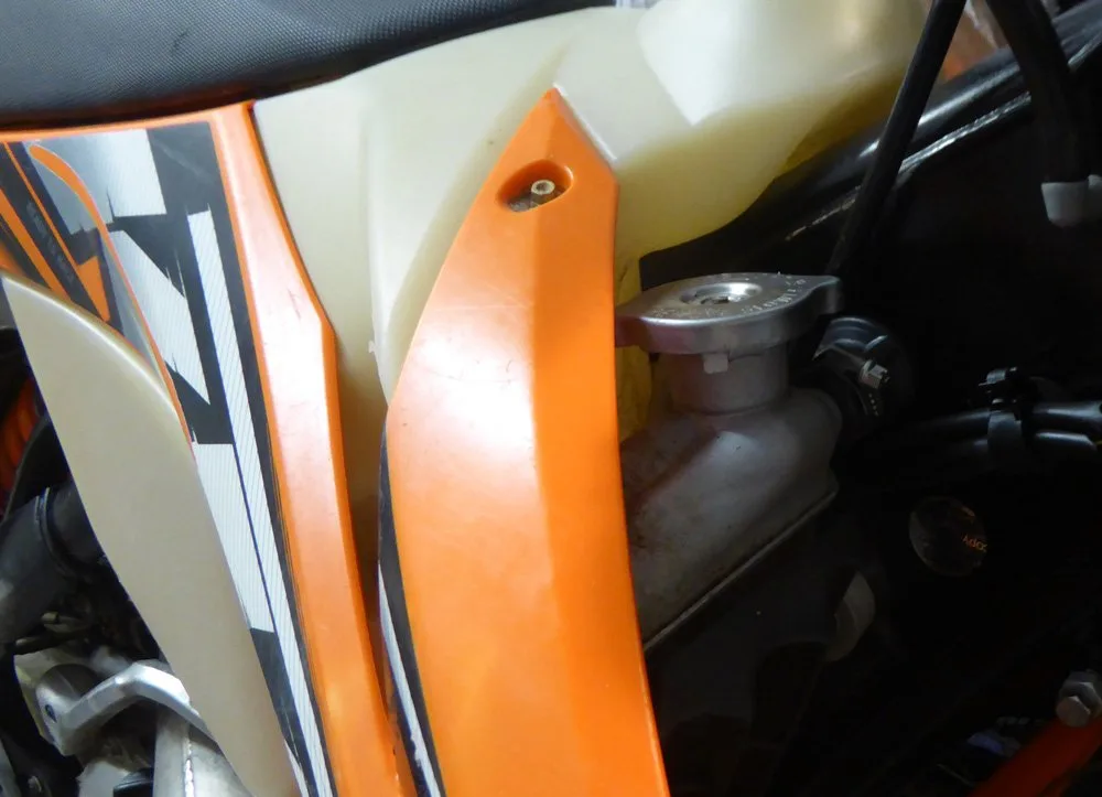 Cold-Weather-Riding-22 – When the cold weather sets in, it’s all too easy to park (Motorcycle Gear, Motorcycle Maintenance...