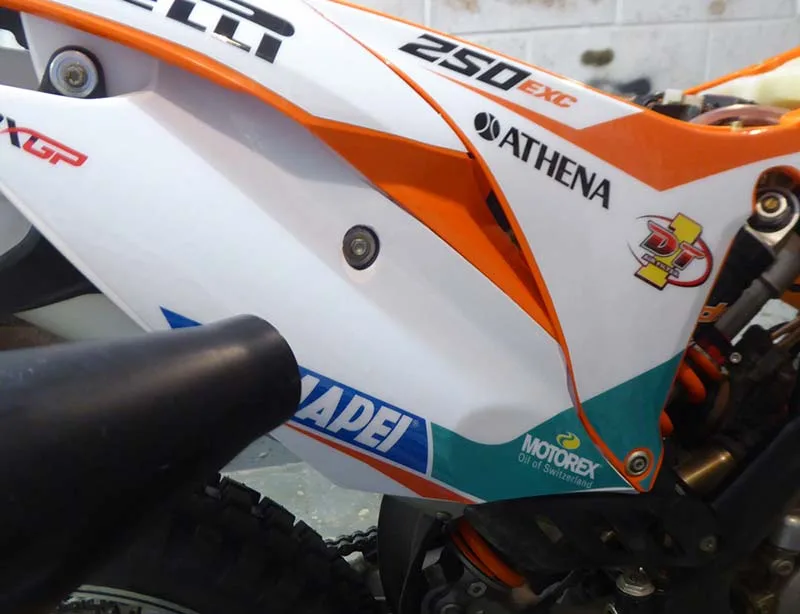 install-dirt-bike-graphics-ktm-15 – If you can’t afford the latest box-fresh metal in the showroom, fitting new...