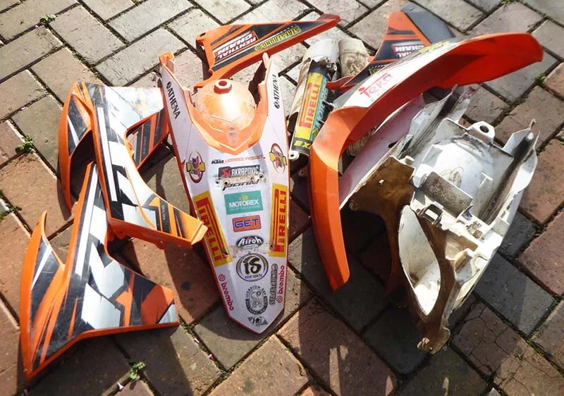 install-dirt-bike-graphics-ktm-23 – If you can’t afford the latest box-fresh metal in the showroom, fitting new...