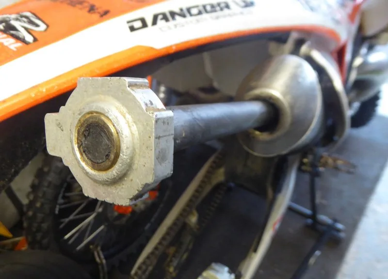 Trail-riding-hacks-9 – Now we all like a good hack. No, not a lung shaking (Motorcycle Maintenance, Motorcycle Product...