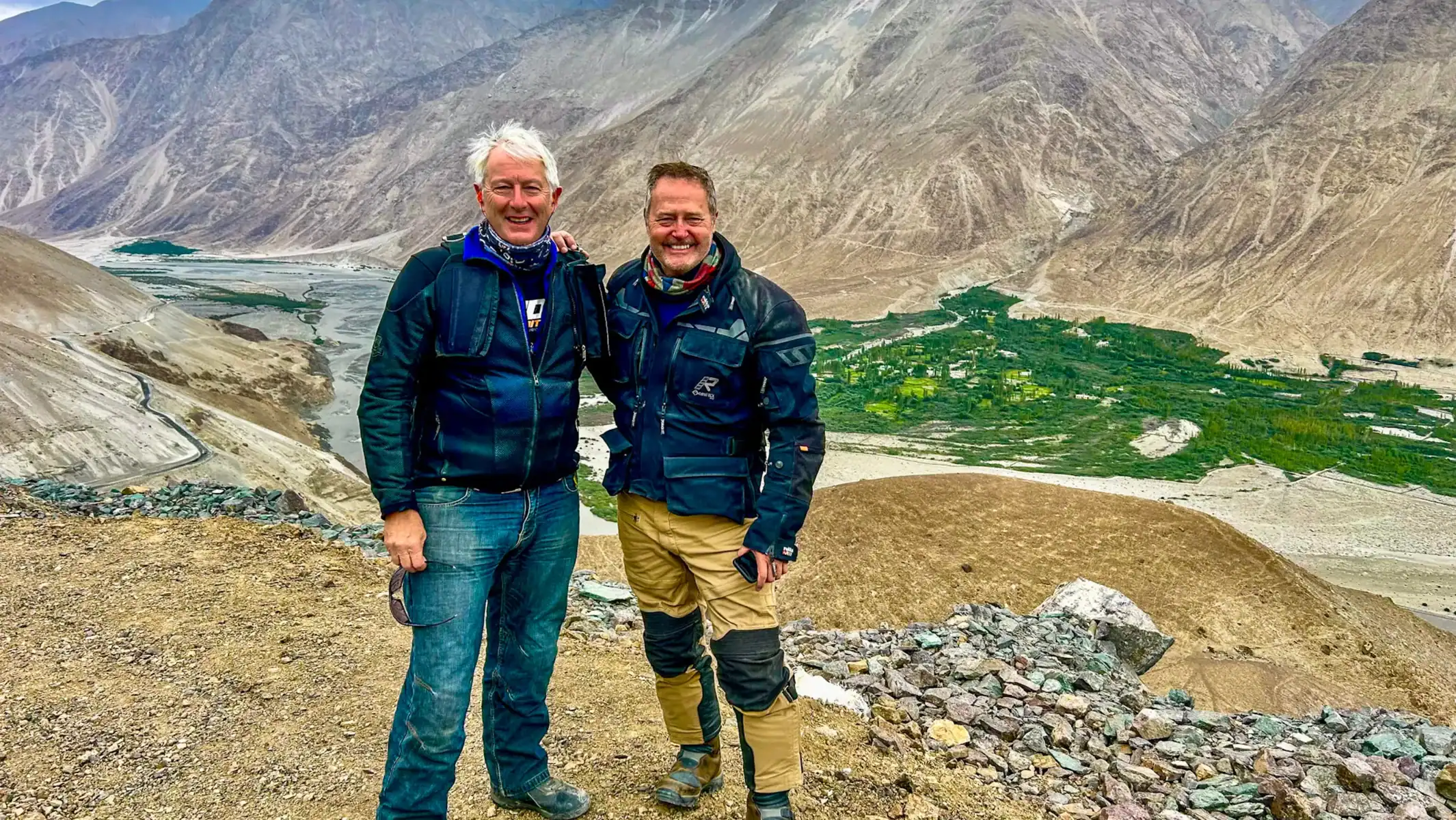 guided-motorcycle-tour-india-riders-mountain-portrait-23