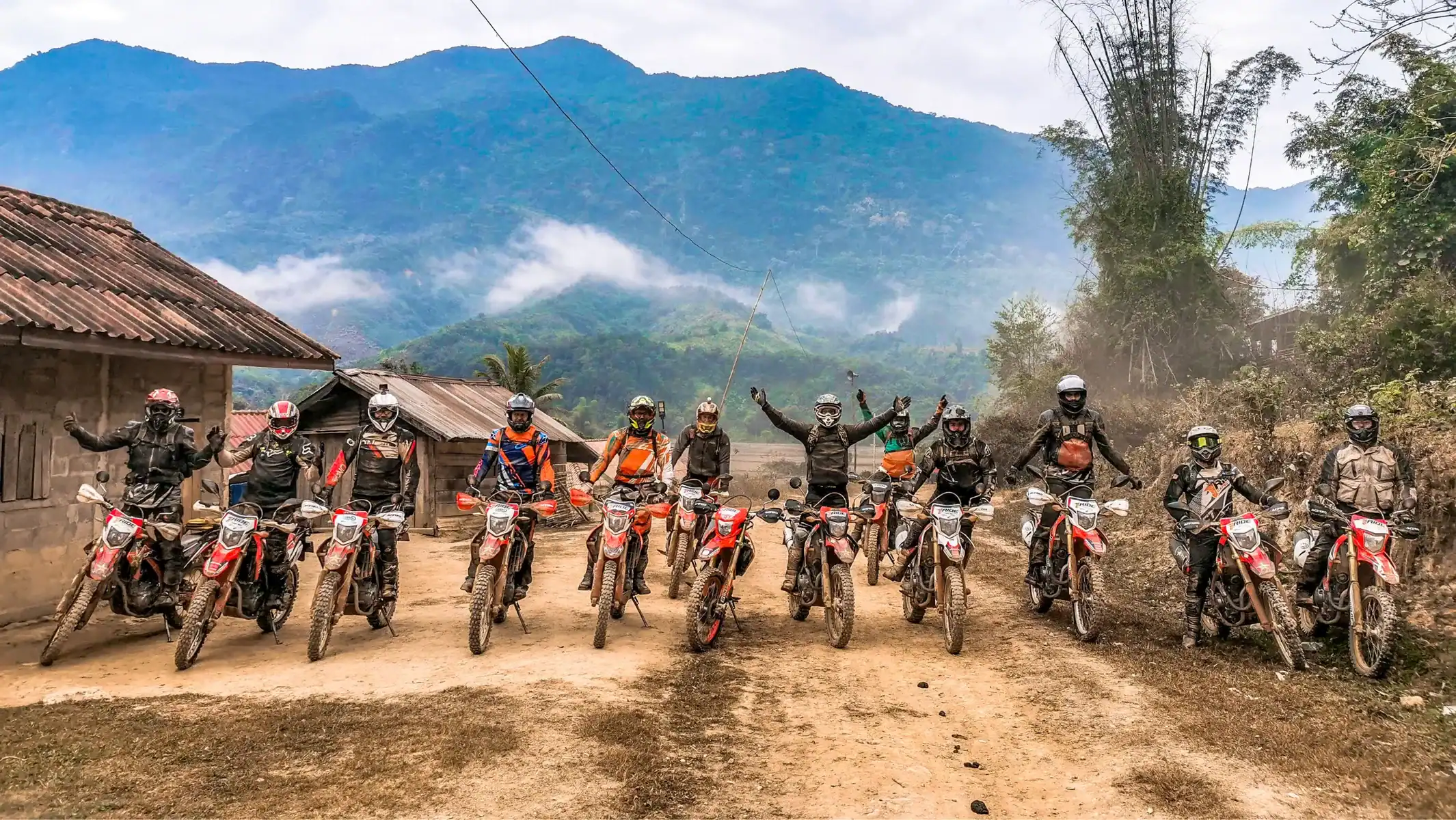 laos-dirt-bike-tour-dirt-bike-group-start-line-19
