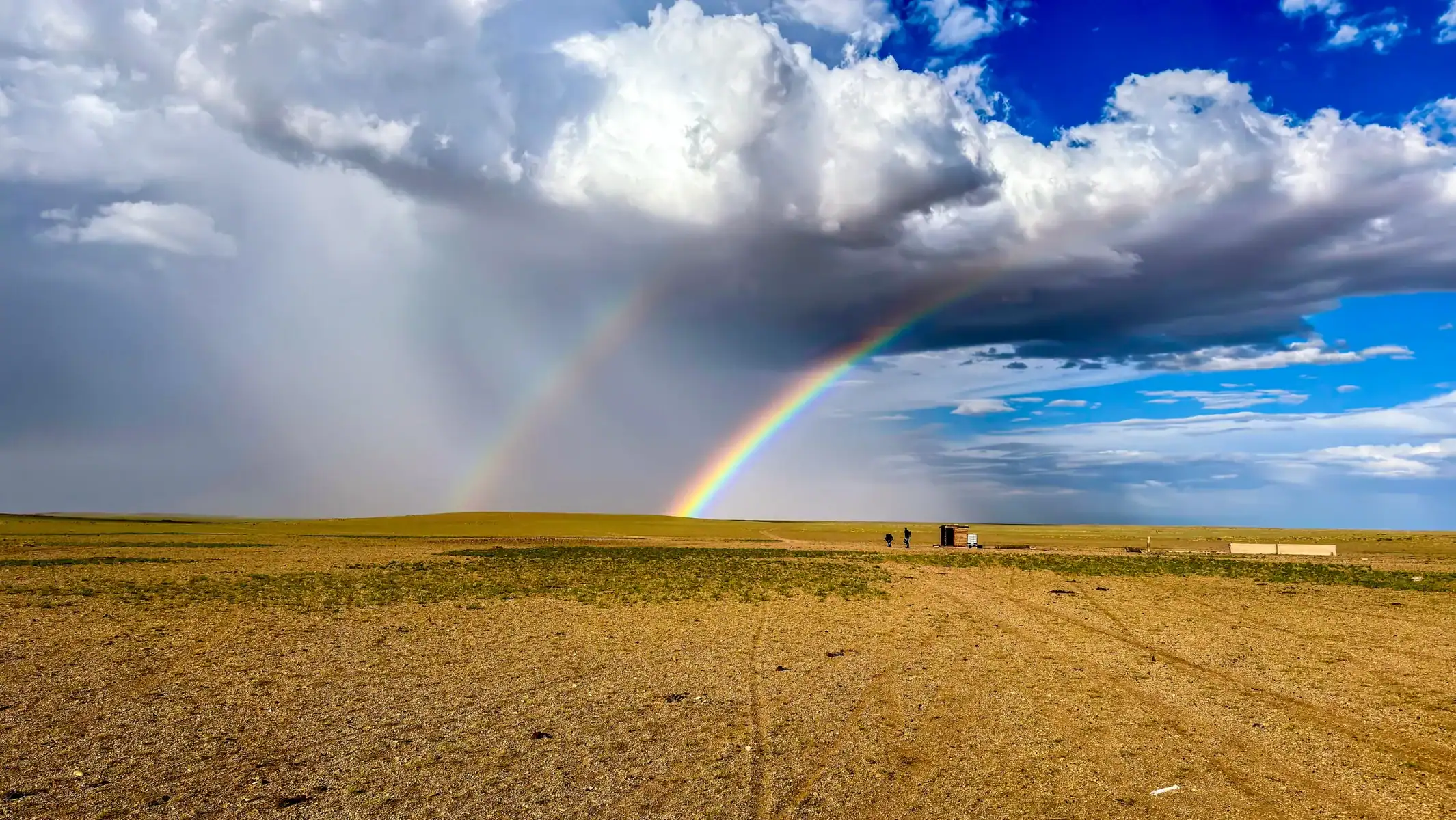 mongolia-enduro-tours-rainbow-steppe-horizon-14