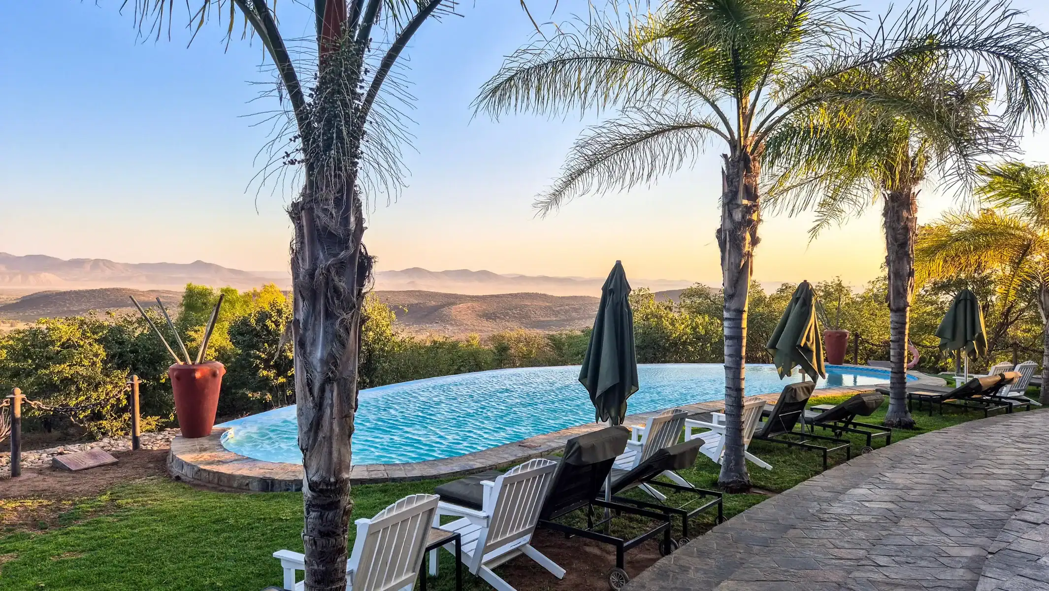 namibia-desert-motorcycle-tour-luxury-lodge-pool-view-09