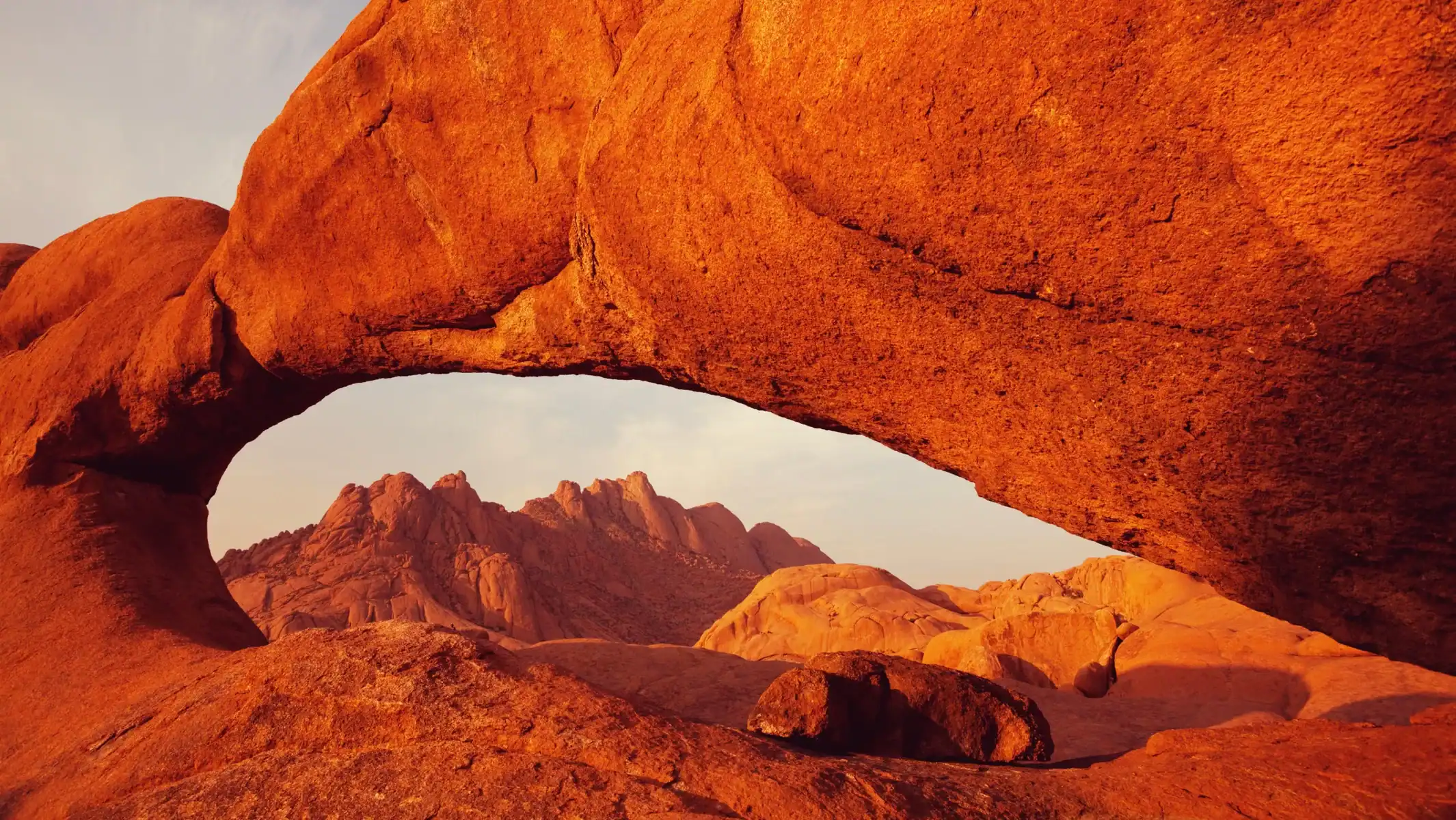 namibia-desert-motorcycle-tour-rock-arch-desert-formation-03