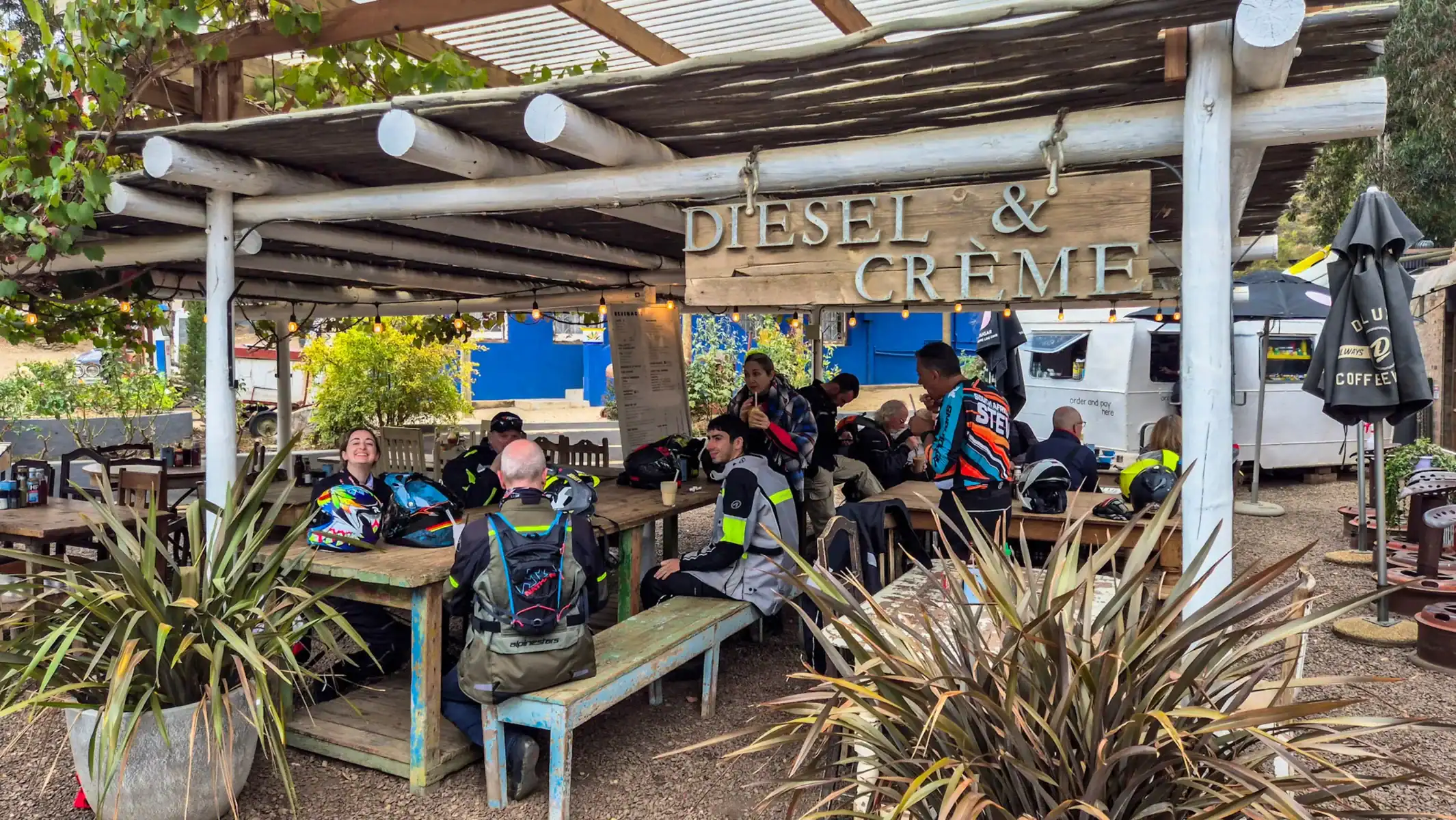 garden-route-motorcycle-tours-local-cafe-stop-29
