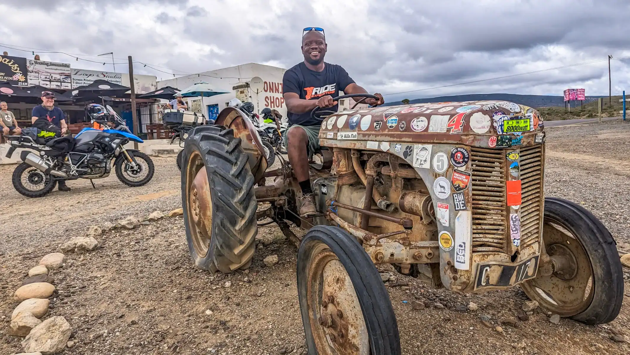 garden-route-motorcycle-tours-local-tractor-experience-05