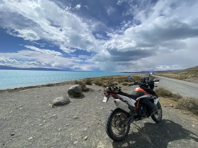 Patagonia-motorcycle-tour-2 – Motorcycling in Patagonia is an adventure in its purest form: forget busy