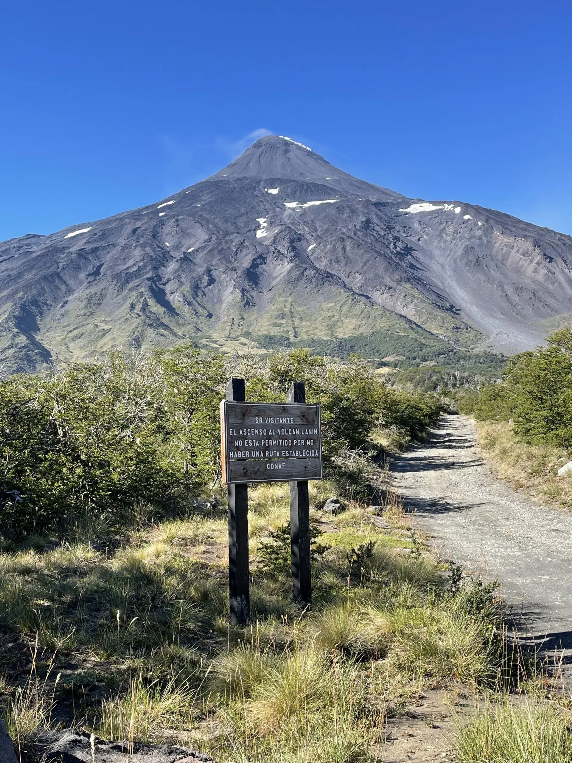 Patagonia-motorcycle-tour-24 – Motorcycling in Patagonia is an adventure in its purest form: forget busy