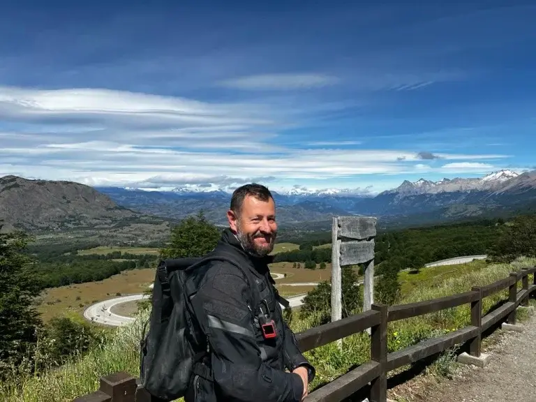 Patagonia-motorcycle-tour-29 – Motorcycling in Patagonia is an adventure in its purest form: forget busy