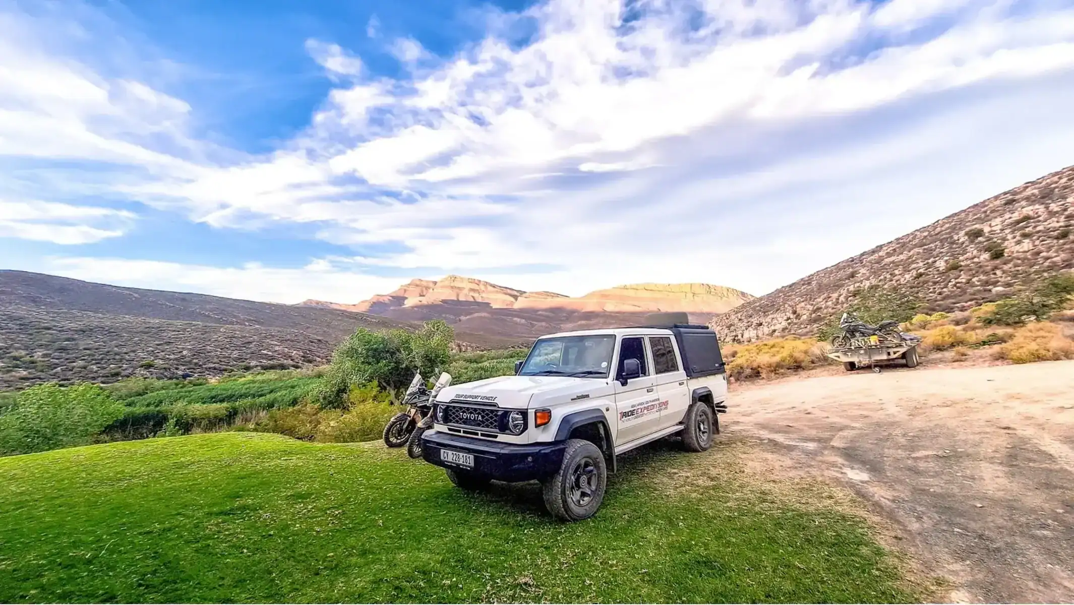 south-africa-motorcycle-safari-tour-4x4-support-vehicle-21