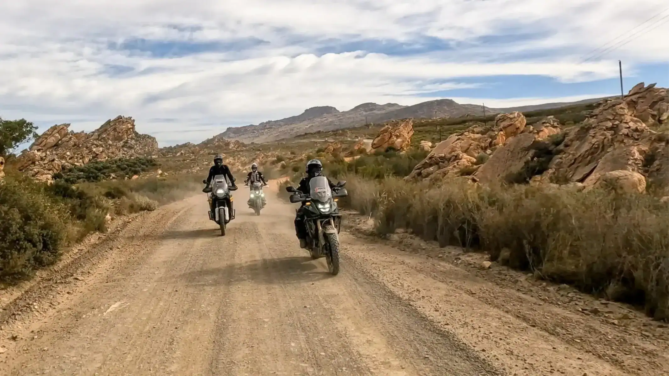 south-africa-motorcycle-safari-tour-gravel-road-riding-10