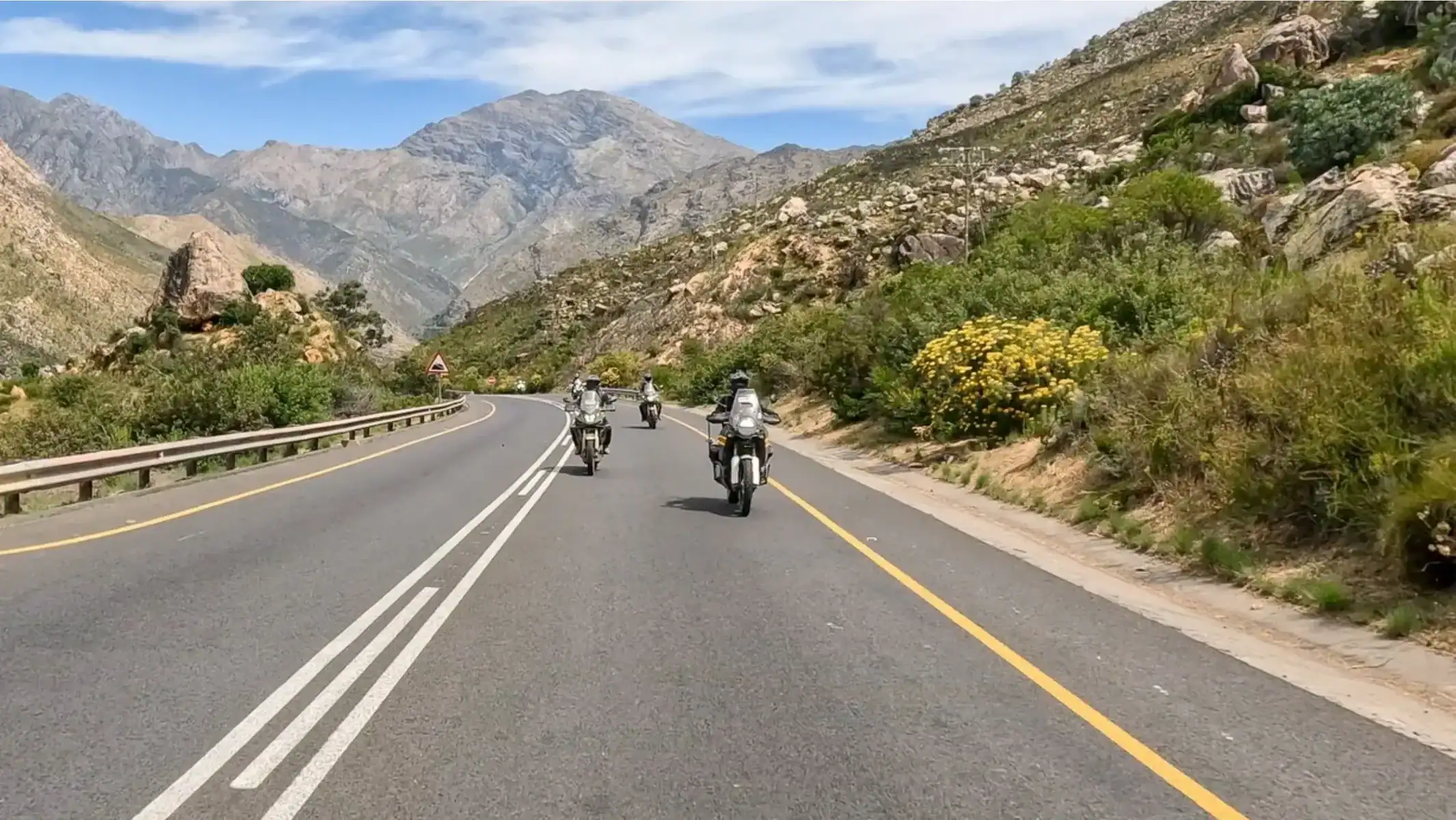 south-africa-motorcycle-safari-tour-mountain-road-riding-01