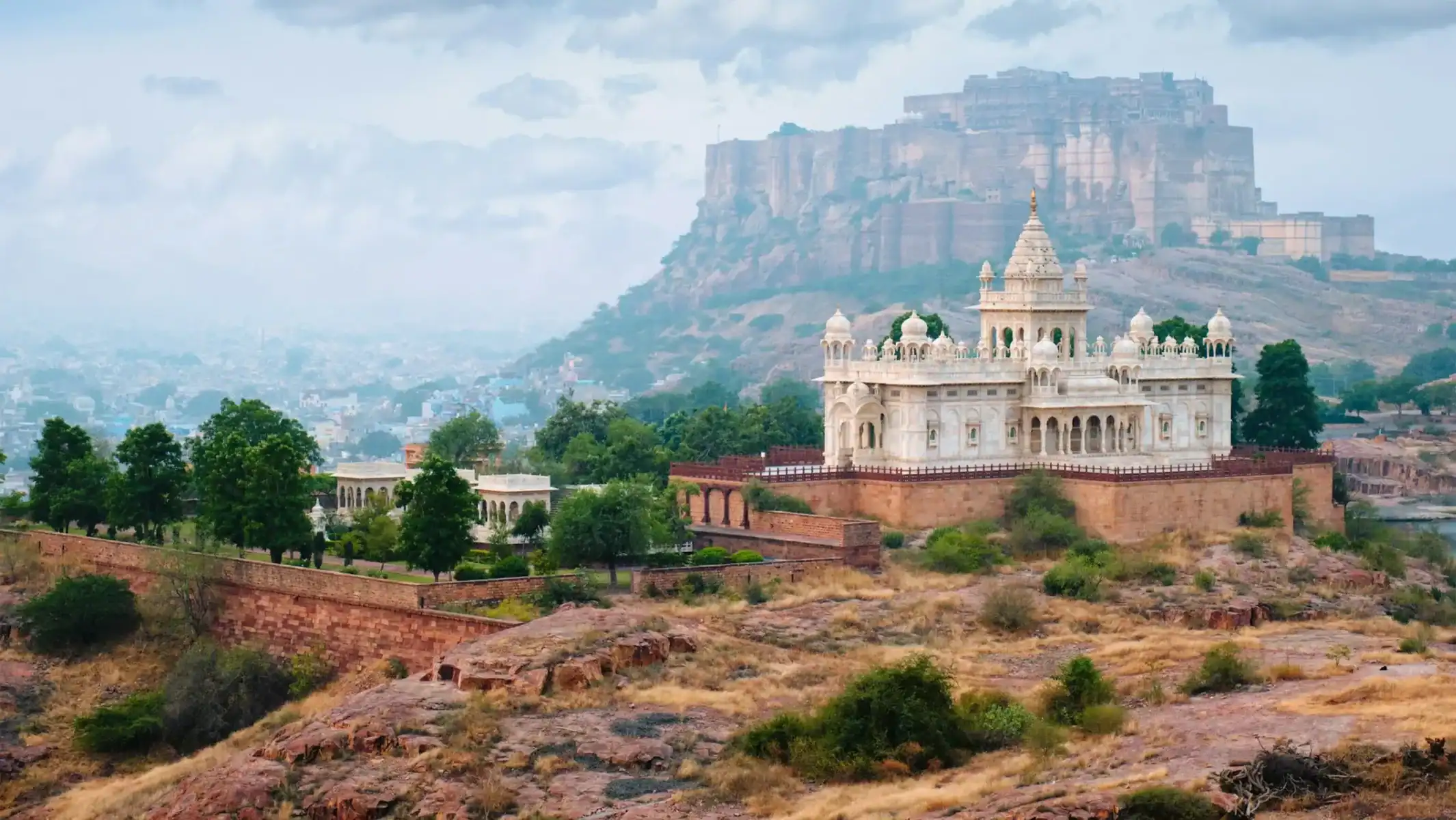 rajasthan-motorcycle-tour-fort-palace-landscape-17
