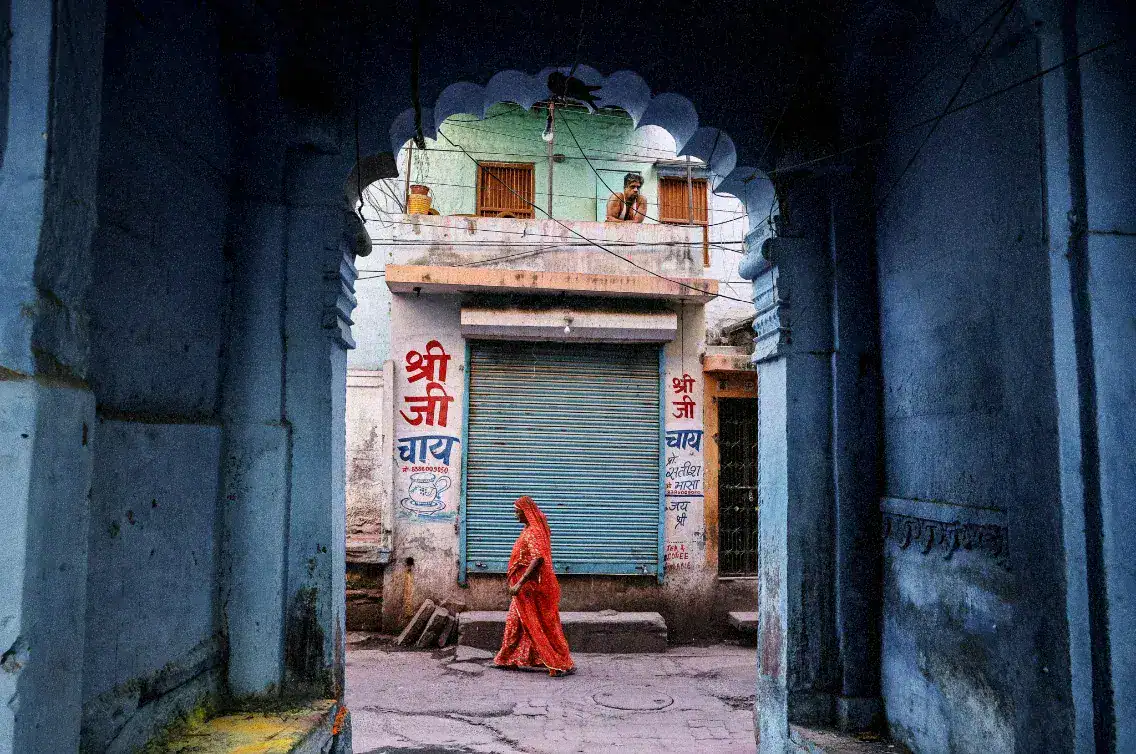 A blue archway in the blue city - Jodhpur, India