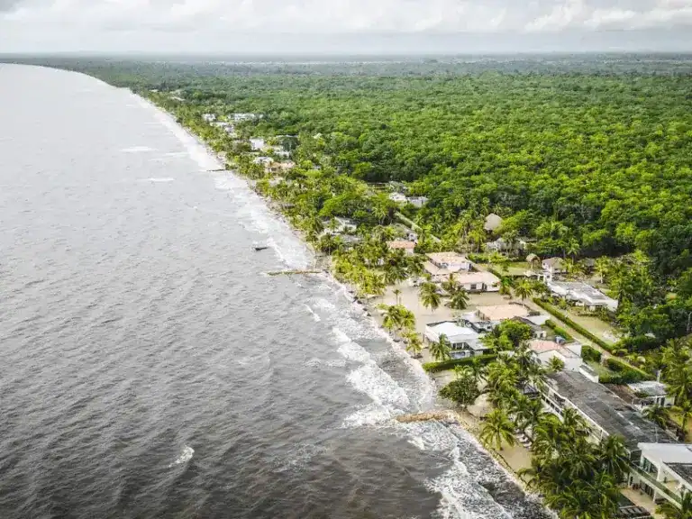 Colombian Caribbean Coast Motorcycle Tour – A trip to Colombia - A brand new route on the Honda (Uncategorized)