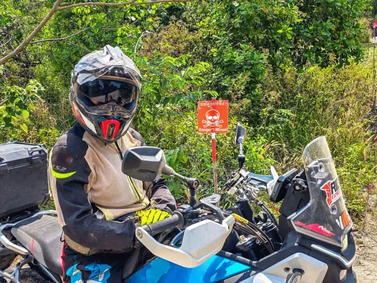 Cambodia ADV Recce 85