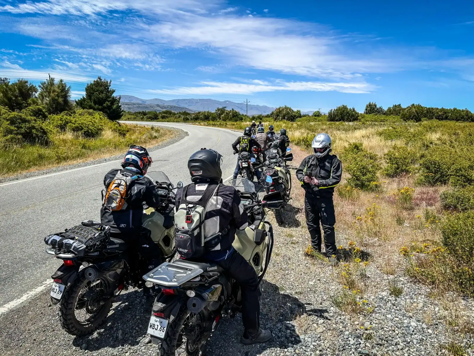 Guided vs Self-Guided: Which Motorcycle Tour to Pick