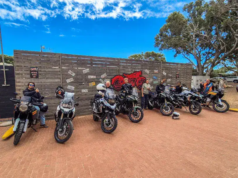 Guided vs Self-Guided: Which Motorcycle Tour to Pick
