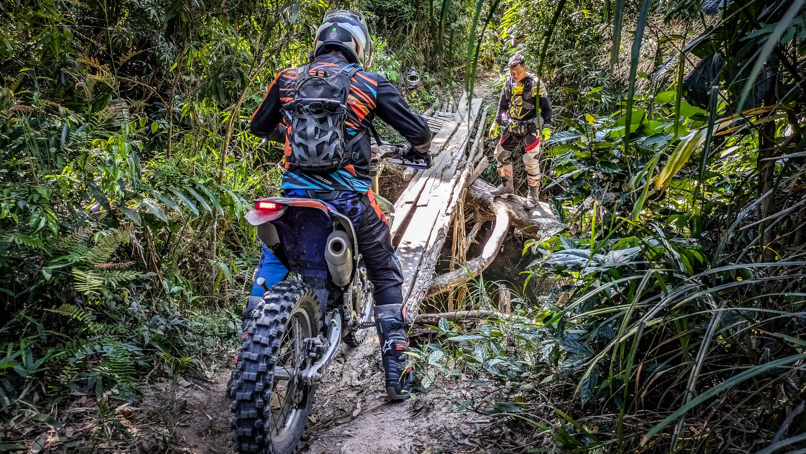 Cambo-enduro-motorbike-tour-099