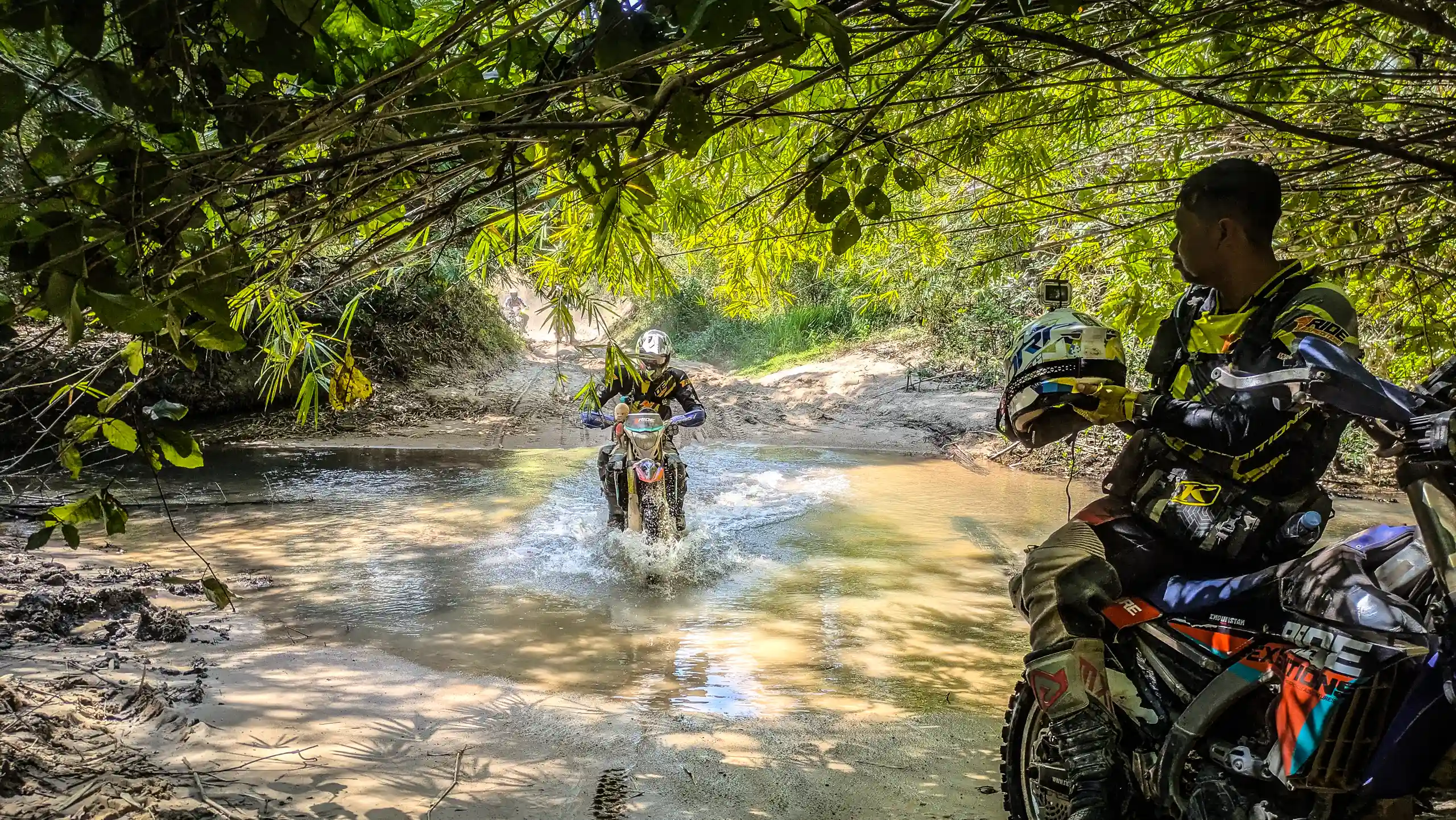 Cambo-enduro-motorbike-tour-105